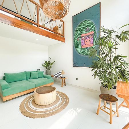 Cari Surf Camp & Studio'S Uluwatu Chambre photo