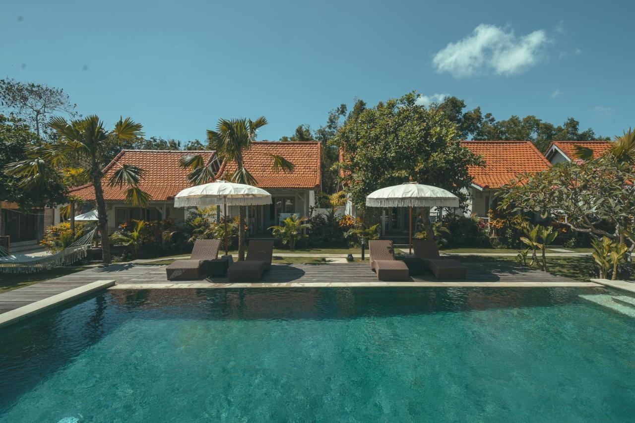 Cari Surf Camp & Studio'S Uluwatu Extérieur photo