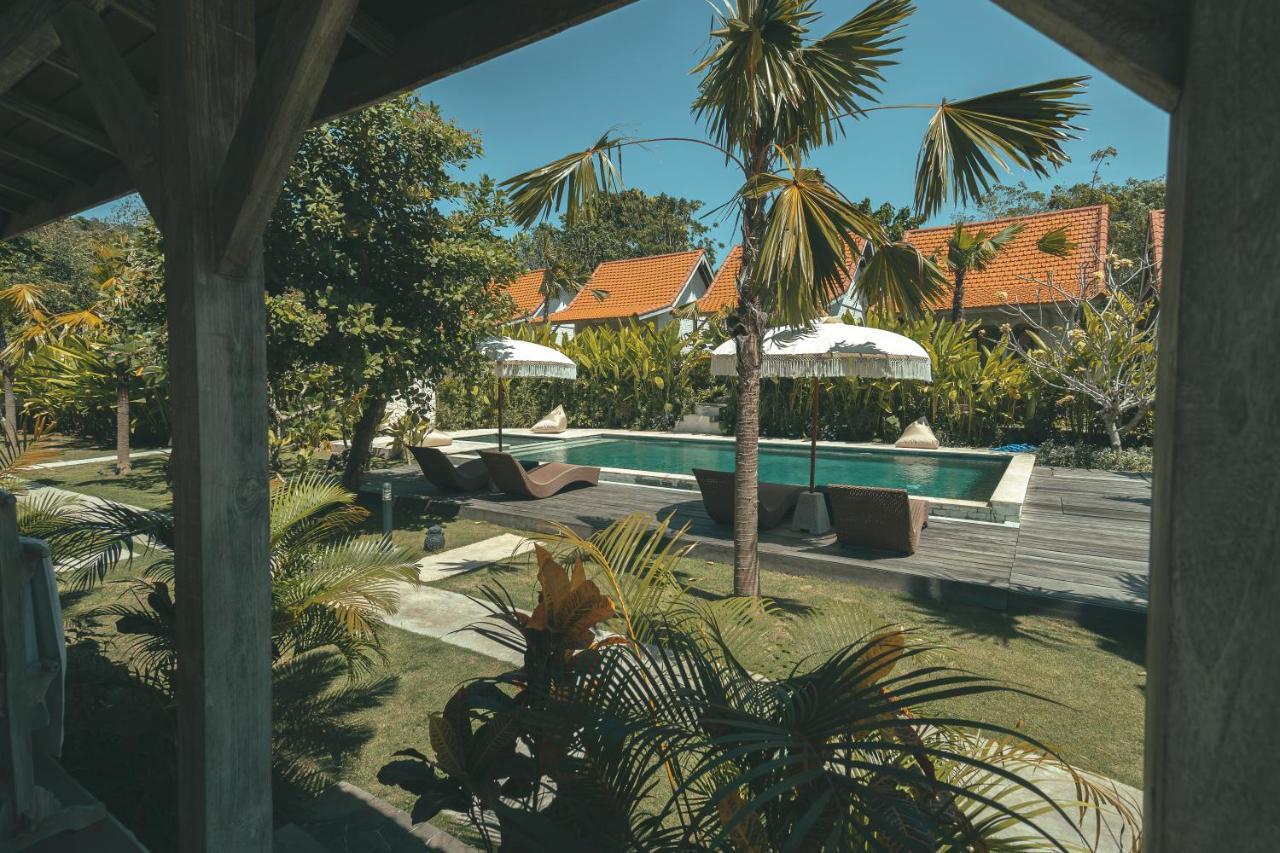 Cari Surf Camp & Studio'S Uluwatu Extérieur photo