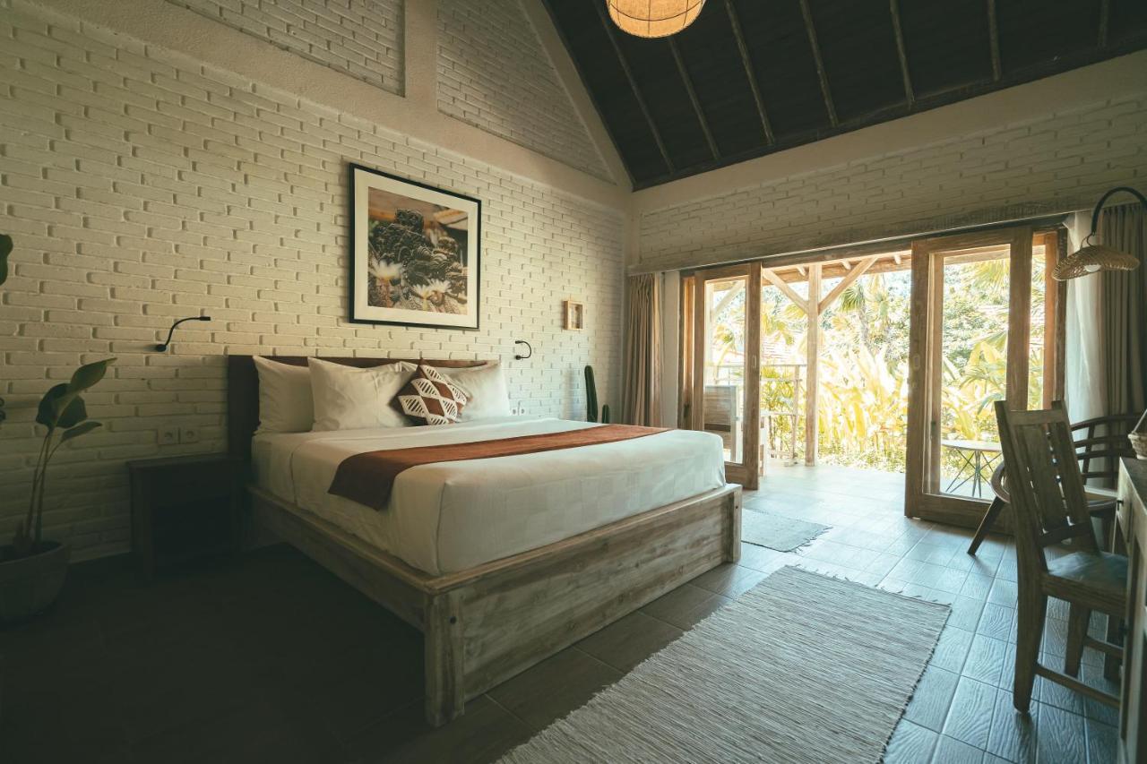 Cari Surf Camp & Studio'S Uluwatu Extérieur photo