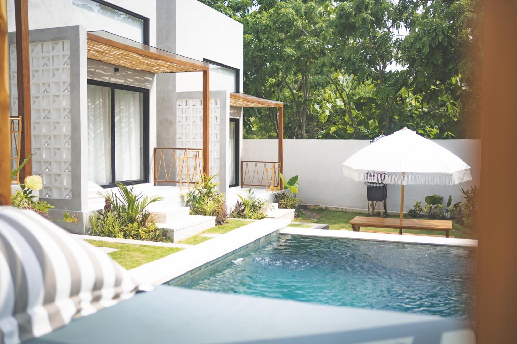 Cari Surf Camp & Studio'S Uluwatu Chambre photo